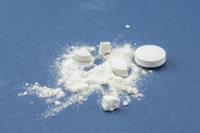 氧化铝熔点是多少度 c（三氧化二铝的熔点）