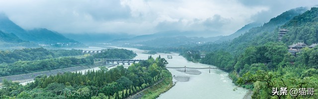 都江堰是谁主持修建的（都江堰是哪个朝代建的）