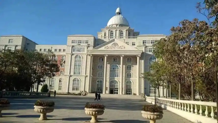 沈阳师范大学是一本还是二本（沈师大属于什么档次）